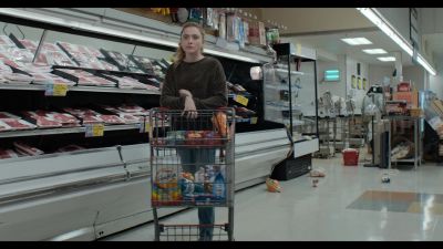 The_Society_S01E01_What_Happened_1080p_NF_WEB-DL_DDP5_1_x264-NTG_1663.jpg