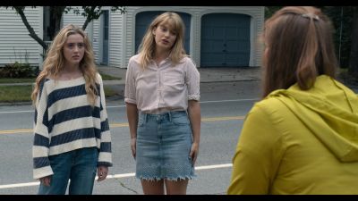 The_Society_S01E02_Our_Town_1080p_NF_WEB-DL_DDP5_1_x264-NTG_0144.jpg