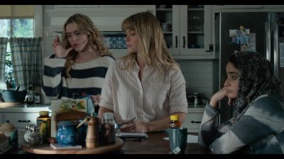 The_Society_S01E02_Our_Town_1080p_NF_WEB-DL_DDP5_1_x264-NTG_0291.jpg