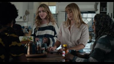 The_Society_S01E02_Our_Town_1080p_NF_WEB-DL_DDP5_1_x264-NTG_0332.jpg