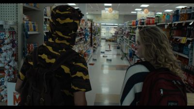 The_Society_S01E02_Our_Town_1080p_NF_WEB-DL_DDP5_1_x264-NTG_0726.jpg