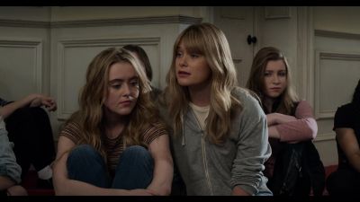The_Society_S01E03_Childhoods_End_1080p_NF_WEB-DL_DDP5_1_x264-NTG_0111.jpg