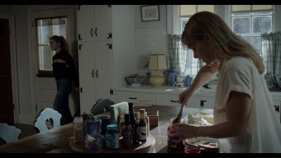The_Society_S01E03_Childhoods_End_1080p_NF_WEB-DL_DDP5_1_x264-NTG_0732.jpg