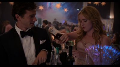 The_Society_S01E03_Childhoods_End_1080p_NF_WEB-DL_DDP5_1_x264-NTG_2447.jpg