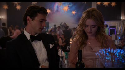 The_Society_S01E03_Childhoods_End_1080p_NF_WEB-DL_DDP5_1_x264-NTG_2459.jpg