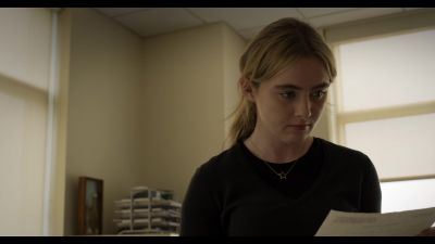 The_Society_S01E05_Putting_on_the_Clothes_1080p_NF_WEB-DL_DDP5_1_x264-NTG_0606.jpg