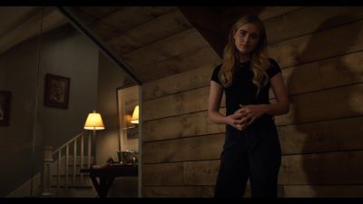 The_Society_S01E05_Putting_on_the_Clothes_1080p_NF_WEB-DL_DDP5_1_x264-NTG_2655.jpg