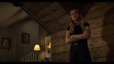 The_Society_S01E05_Putting_on_the_Clothes_1080p_NF_WEB-DL_DDP5_1_x264-NTG_2678.jpg