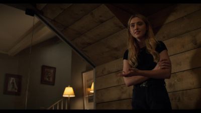 The_Society_S01E05_Putting_on_the_Clothes_1080p_NF_WEB-DL_DDP5_1_x264-NTG_2691.jpg