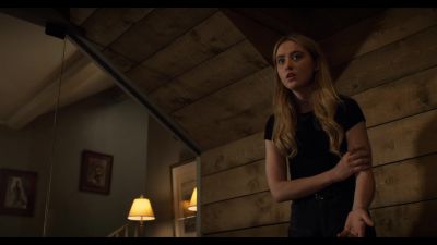 The_Society_S01E05_Putting_on_the_Clothes_1080p_NF_WEB-DL_DDP5_1_x264-NTG_2700.jpg