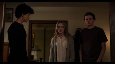 The_Society_S01E06_Like_a_F-ing_God_or_Something_1080p_NF_WEB-DL_DDP5_1_x264-NTG_1302.jpg