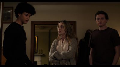The_Society_S01E06_Like_a_F-ing_God_or_Something_1080p_NF_WEB-DL_DDP5_1_x264-NTG_1318.jpg