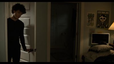 The_Society_S01E06_Like_a_F-ing_God_or_Something_1080p_NF_WEB-DL_DDP5_1_x264-NTG_1356.jpg