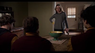 The_Society_S01E09_New_Names_1080p_NF_WEB-DL_DDP5_1_x264-NTG_1398.jpg