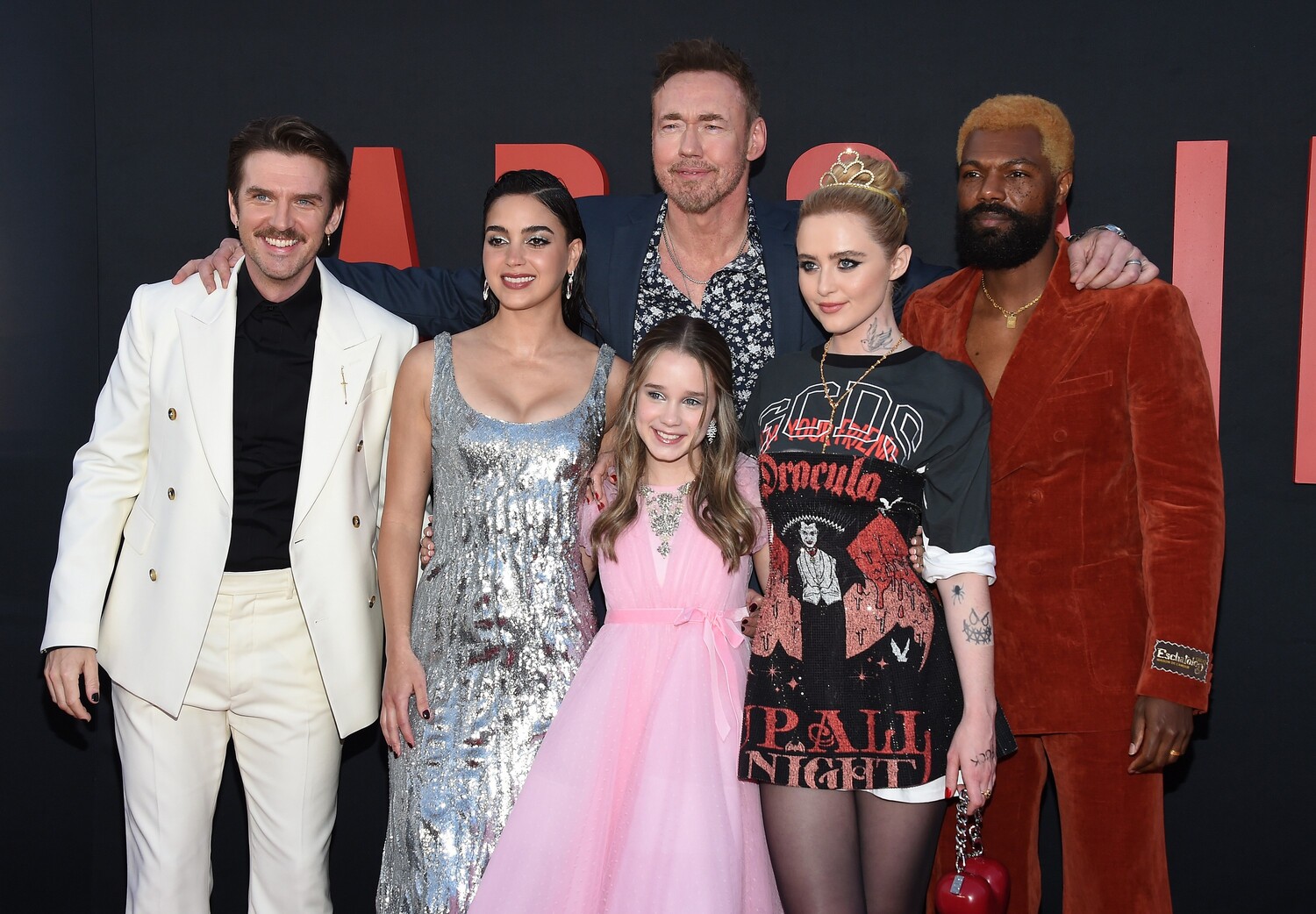 arrivingabigailpremiere170428-145.jpg