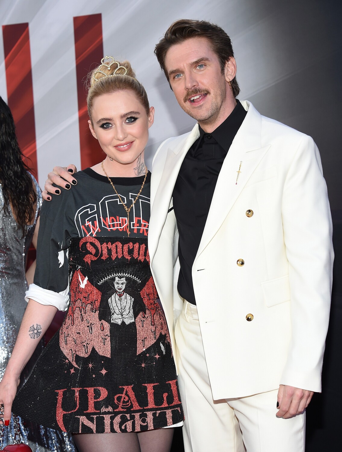 arrivingabigailpremiere170428-158.jpg