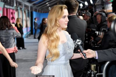 HQ
