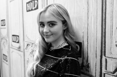 HQ
