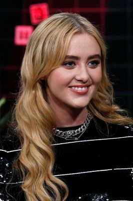 HQ
