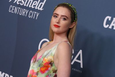 UHQ
