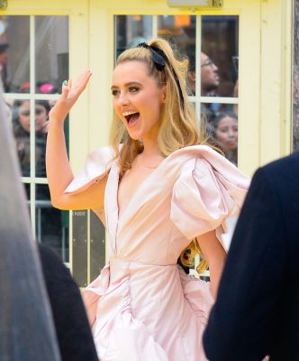 HQ
