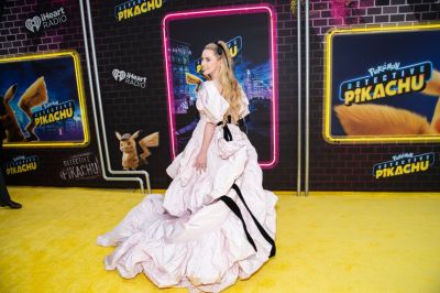 HQ
