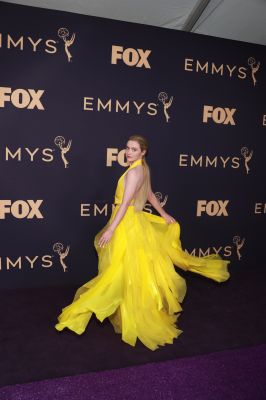 HQ
