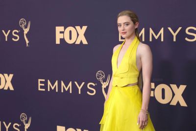 HQ
