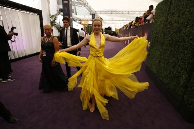 HQ
