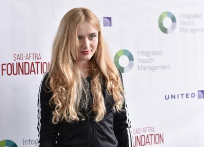 HQ

