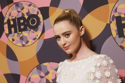 HQ
