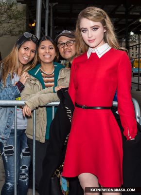 HQ
