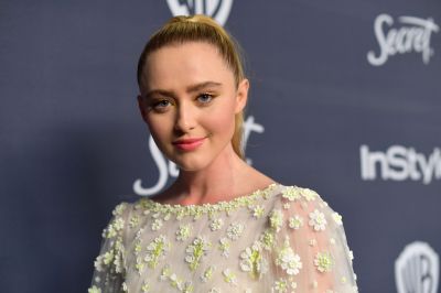 HQ
