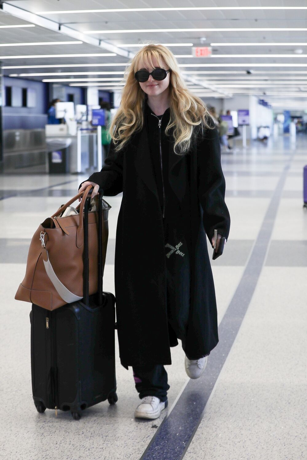 lax030423-004.jpg