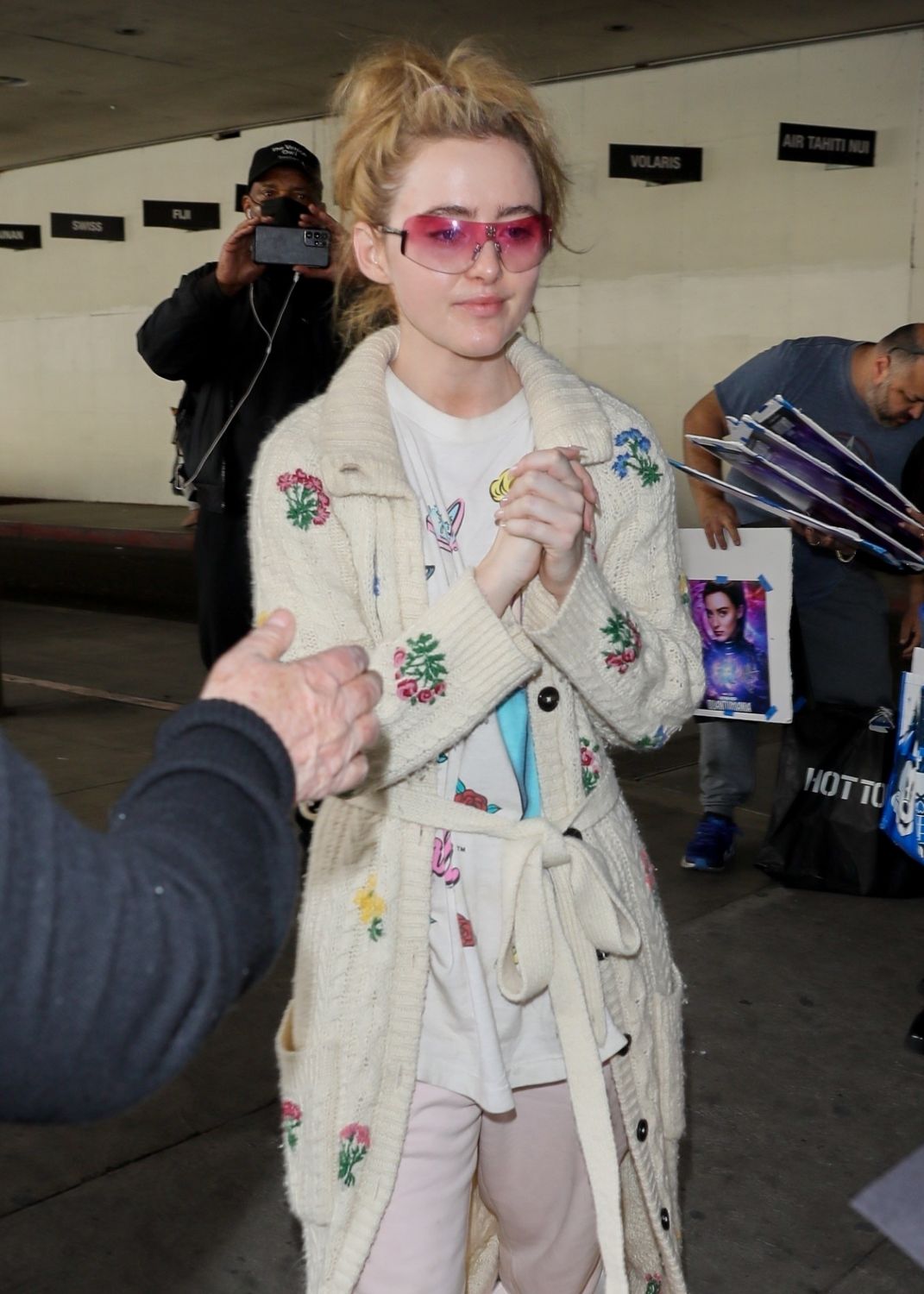 lax170223-001.JPG