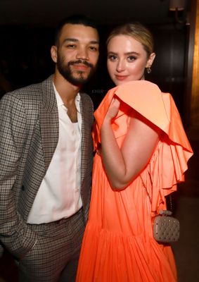 HQ
