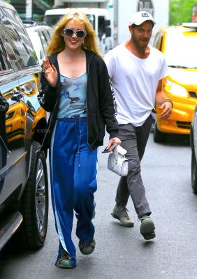outnyc300519-052.jpg
