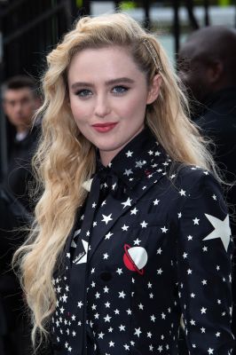 UHQ
