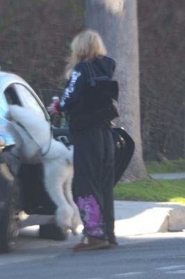 outwithdogs090223-011.JPG