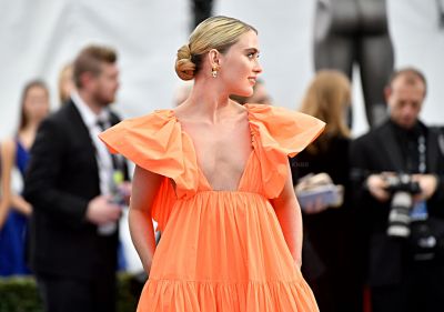 HQ
