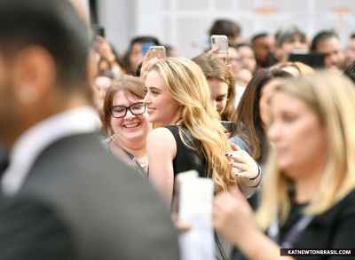 HQ
