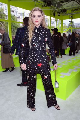 HQ
