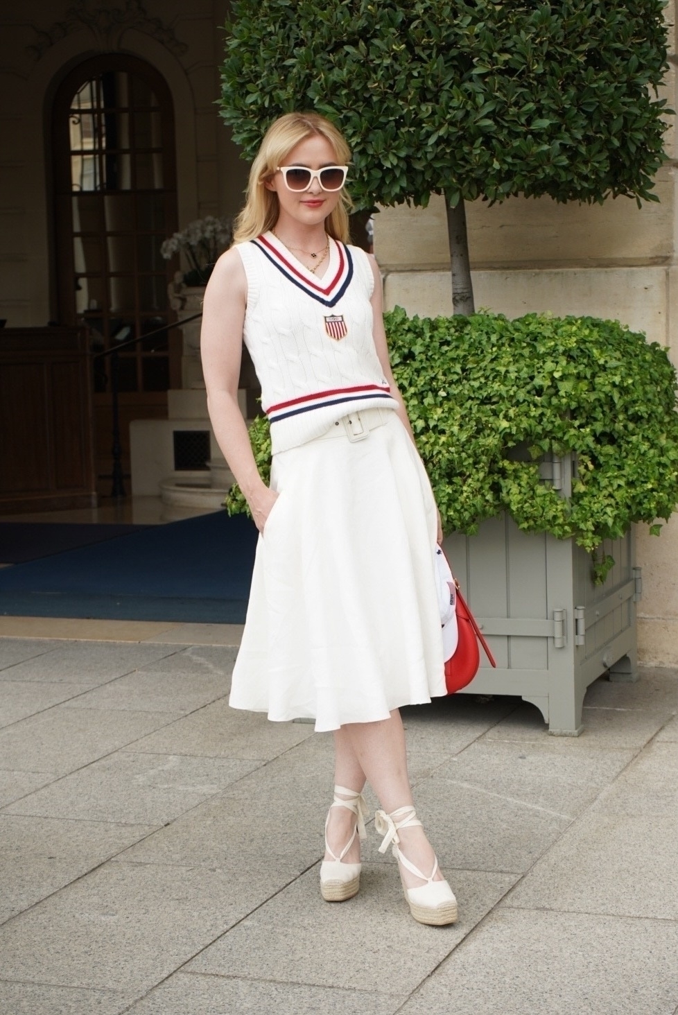 outinparis_2_090824-074~0.jpg