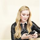 How_Kathryn_Newton_and_Justin_Bieber_Met_IRL___Behind_The_Gram___Who_What_Wear_088.jpg