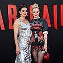arrivingabigailpremiere170428-123.jpg