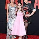 arrivingabigailpremiere170428-154.jpg