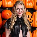 hendspremiere111022-074.JPG