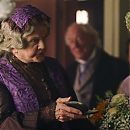little_women_s01e02_720p_hdtv_x264-mtb_3278.jpg