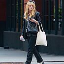 oanyc280423-002.jpg