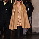 outsidetodayshow120224-004.jpg